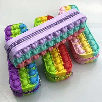 WH370.54 POPIT PENCIL CASE