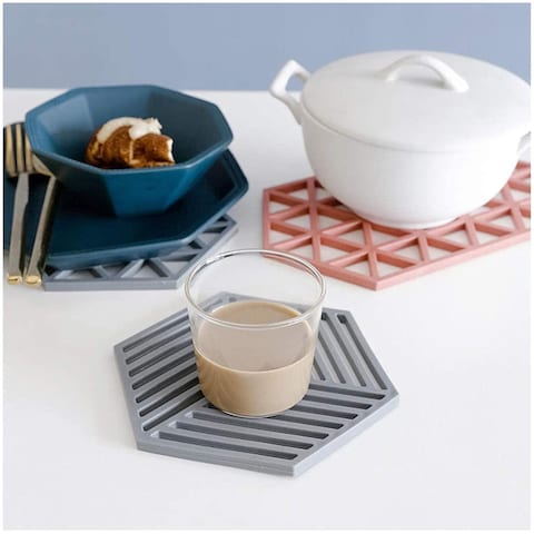 WH320.54  Silicone Trivet Mat